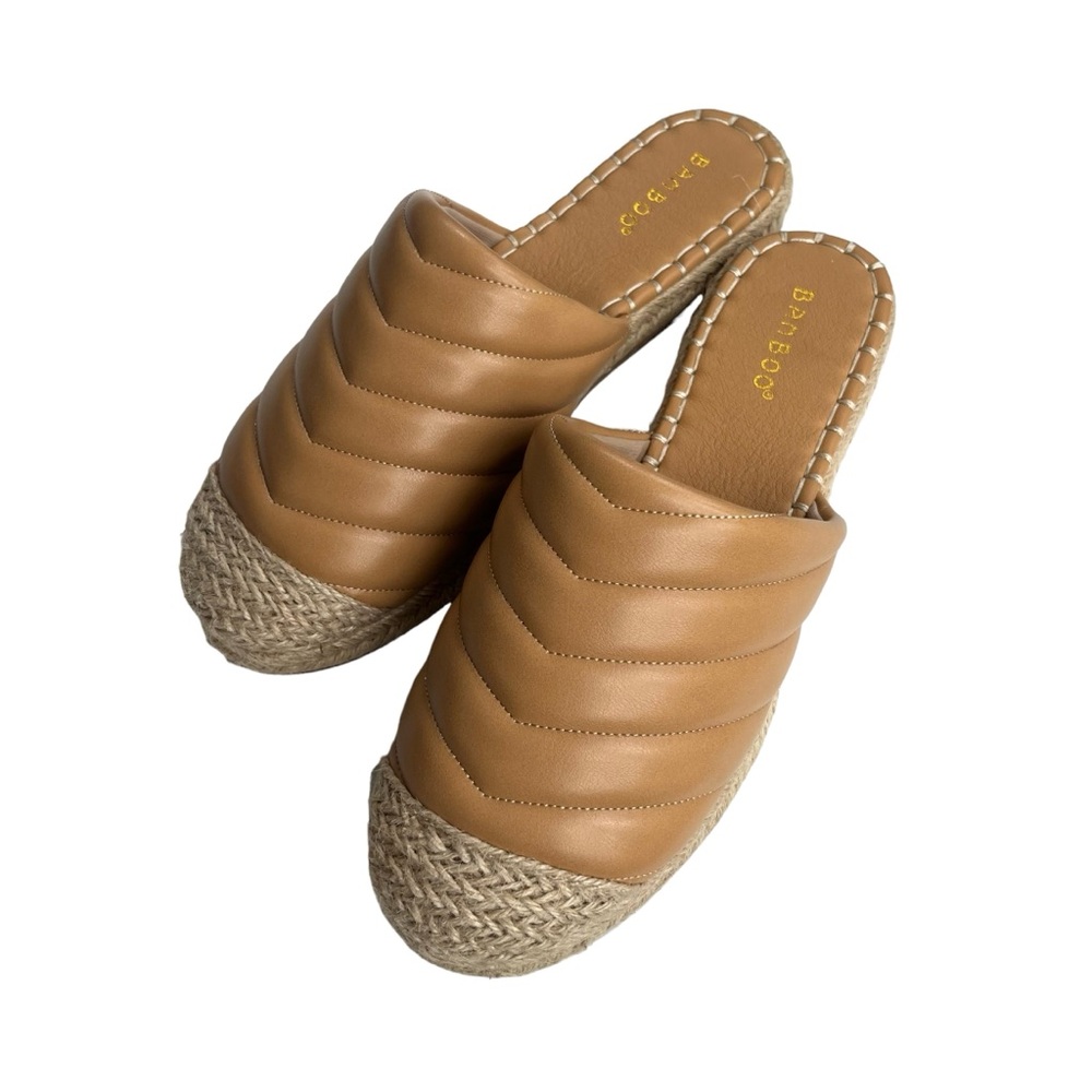 Bamboo Women’s Size 8 Tan, Espadrille, Closed Toe, Quilted, Woven Sandals, Mules